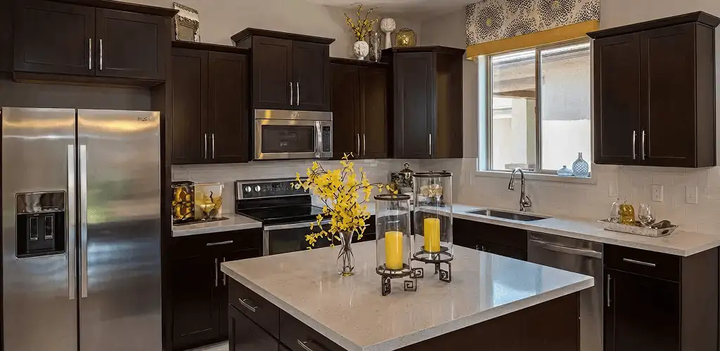 Cabinet painting results with freshly painted kitchen cabinets in Tucson, AZ