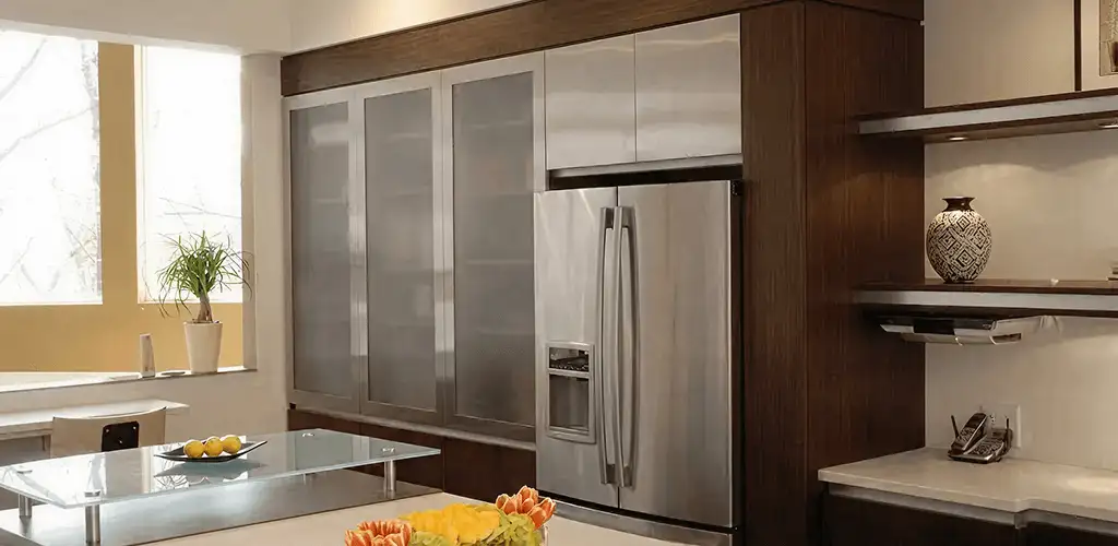Cabinet door replacement and modern kitchen cabinet upgrade in Tucson, AZ