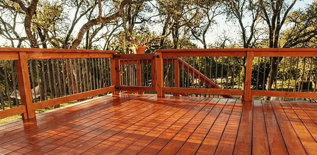 Deck sealing results with a freshly sealed wood deck in Tucson, AZ